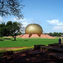 Pondicherry, le Matri Mandir à Auroville